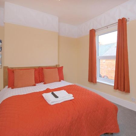 Ideal Abode Leonard Chester Exterior photo