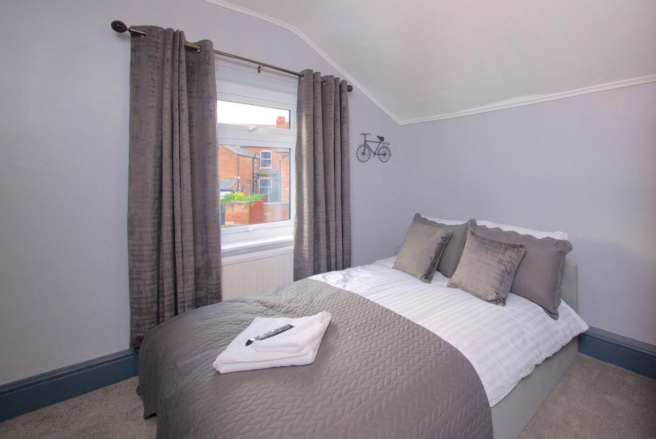 Ideal Abode Leonard Chester Exterior photo